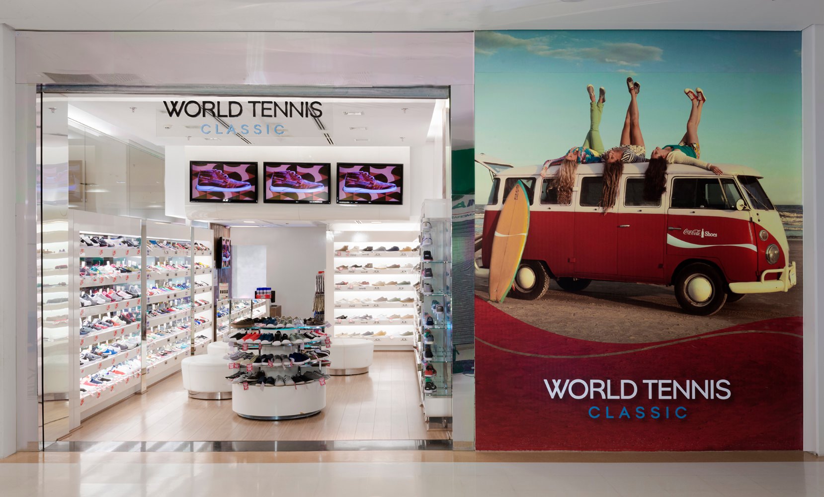 World tennis classic sales vans